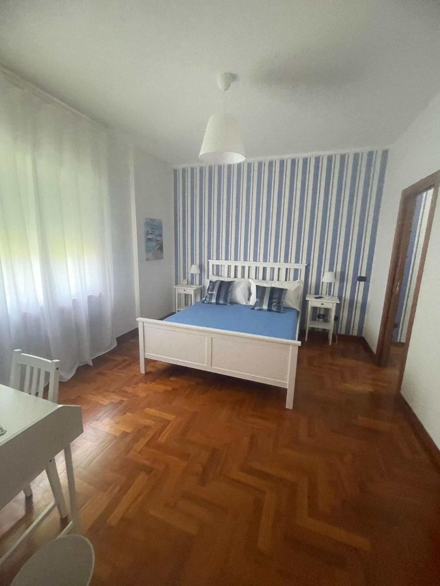 Готель Reginella House Неаполь Екстер'єр фото